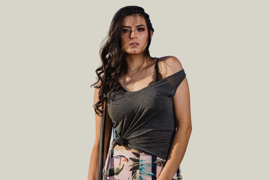 Model slams brands using fur in fashion after walking off photoshoot