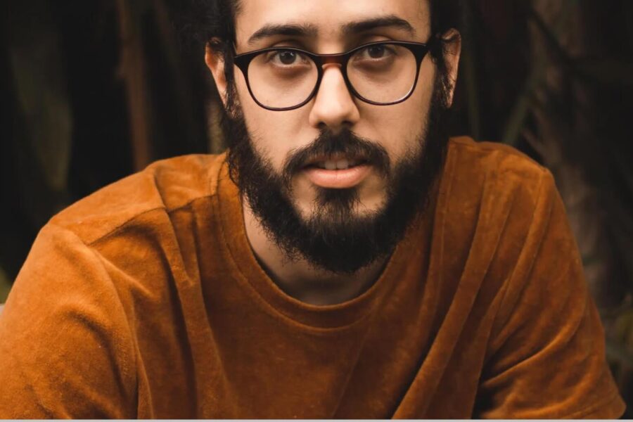 Mr. Juliyen Rose (08 October, 1989 – 2000)