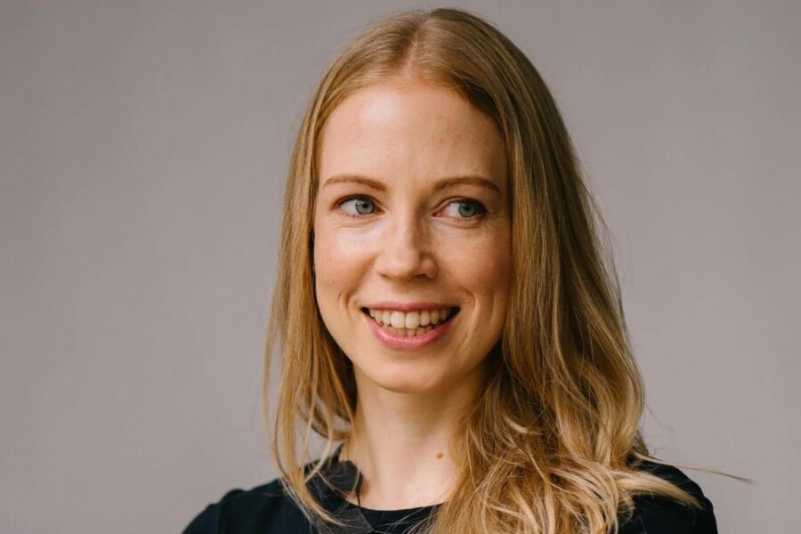 Mrs. Jenifa Rose (08 October, 1989 – 2000)